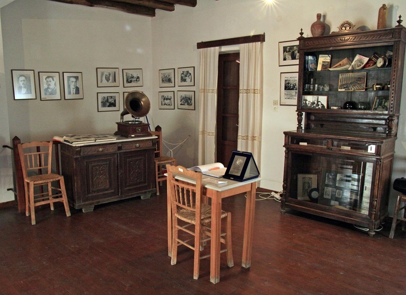 Syros - Markos Vamvakaris and his museum